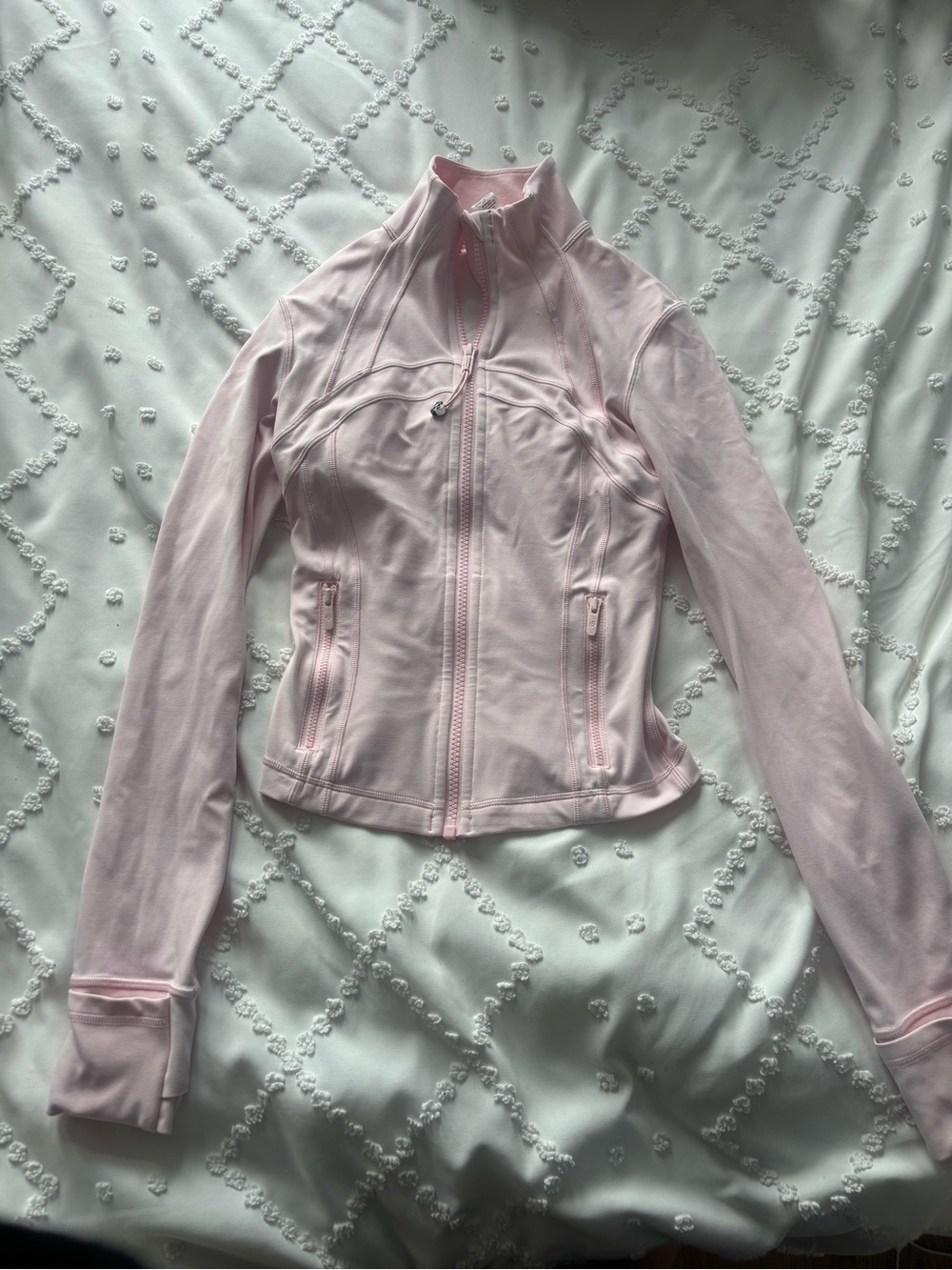 Lululemon Define Cropped Jacket – Strawberry Milkshake 🍓